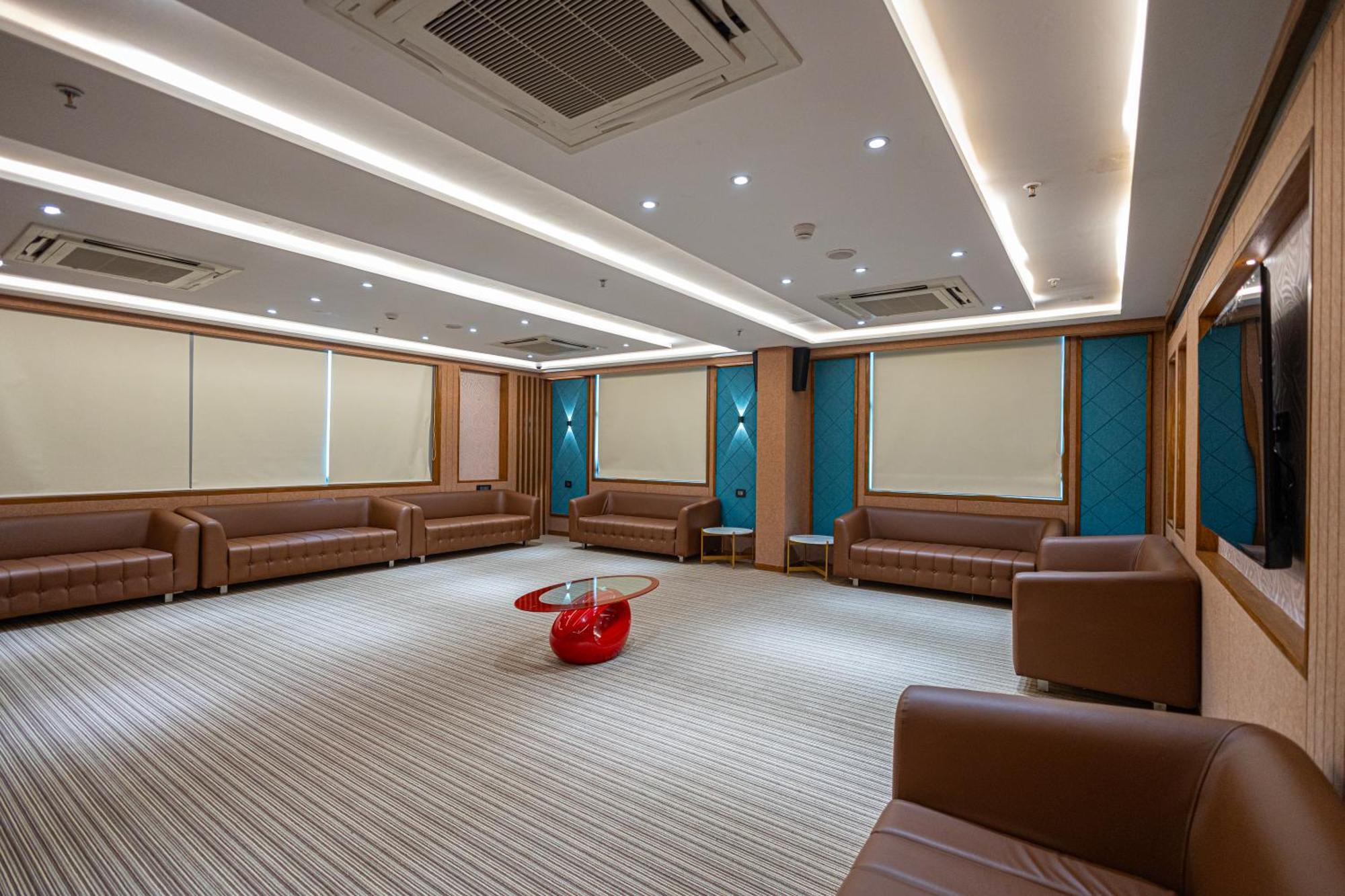 Ramada Encore By Wyndham Viramgam Esterno foto