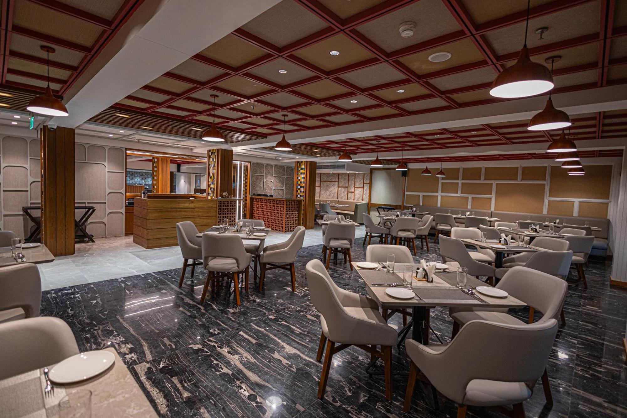 Ramada Encore By Wyndham Viramgam Esterno foto